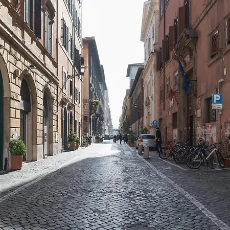Apartmán Three Bedrooms In World-famous Via Giulia - Fromhometorome